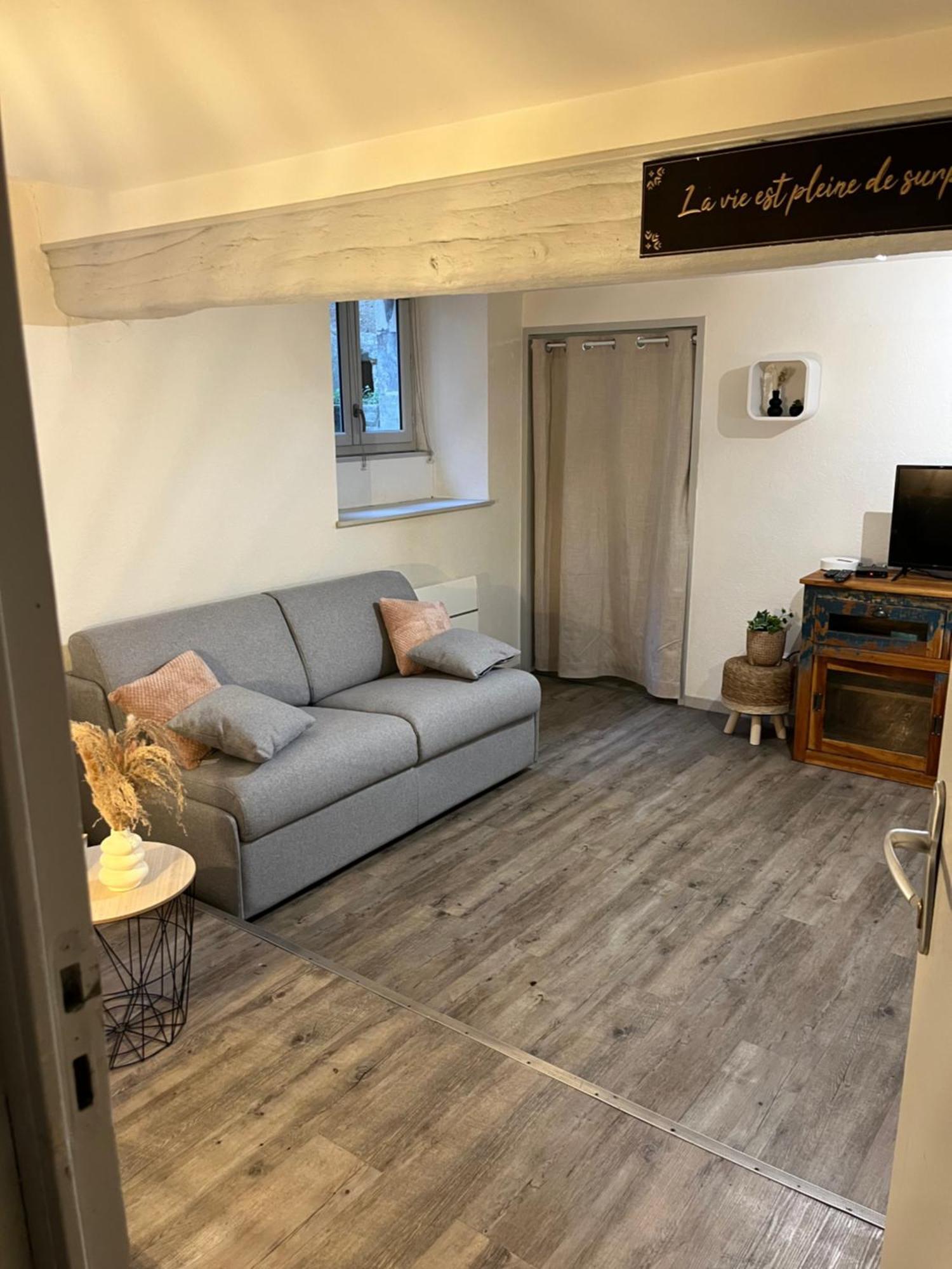 Le Cosy Du Marche Notre-Dame Lägenhet Poitiers Exteriör bild